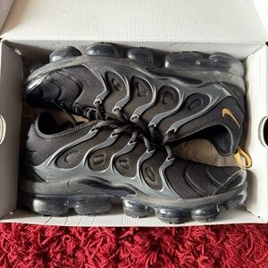 Nike VaporMax Plus Black and Gold Athletic Shoes